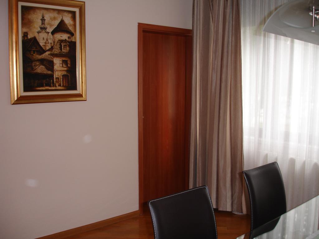 Apartment Ina Zagreb Habitación foto