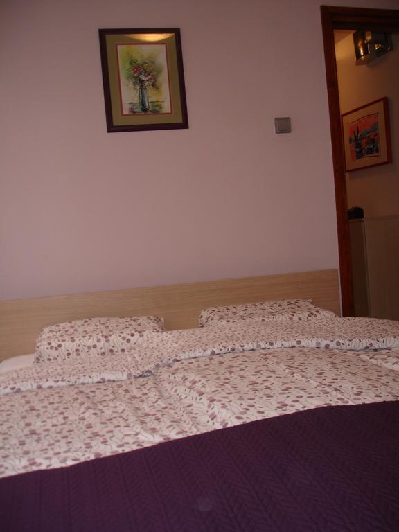 Apartment Ina Zagreb Habitación foto