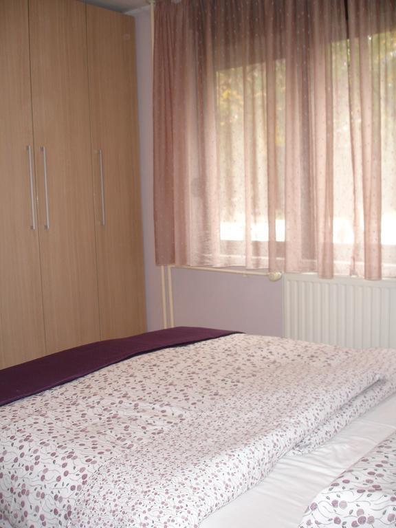 Apartment Ina Zagreb Habitación foto